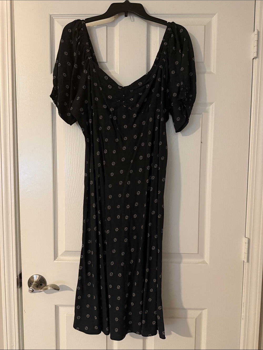 Madewell Black Floral Midi Dress with Puff Sleeves
